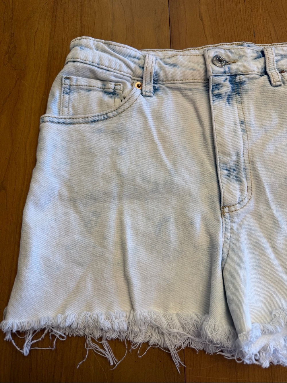 wild fable Light Wash Denim Shorts 12 - Picture 3 of 7